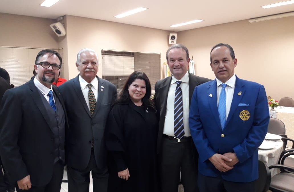 Conselheiro dos Amigos do HC toma posse como presidente do Rotary Club de Curitiba Bacacheri