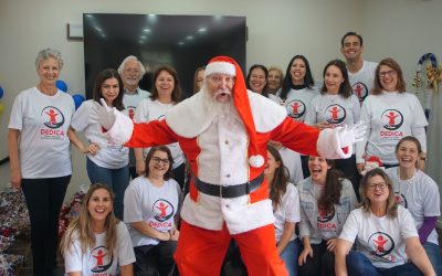 É Natal no Programa DEDICA – Defesa dos Direitos da Criança e do Adolescente dos Amigos do HC