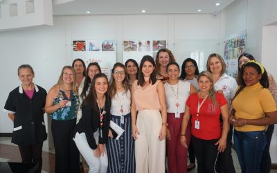 Amigos do HC e Embelleze comemoram Dia Internacional da Mulher