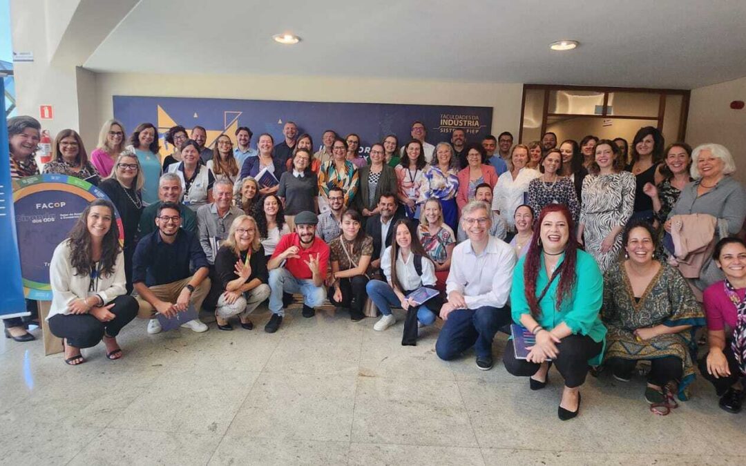 Amigos do HC participam de reunião no CPCE