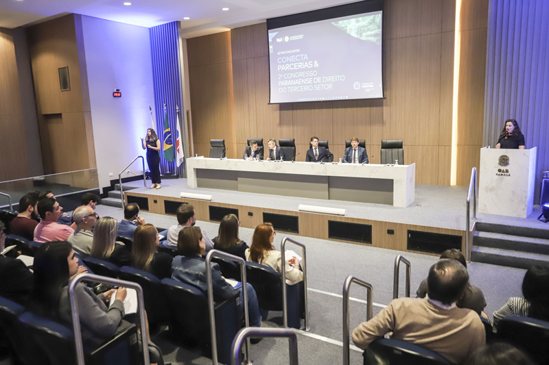 Amigos do HC participam do Conecta Parcerias e 2Âº Congresso Paranaense de Direito do Terceiro Setor