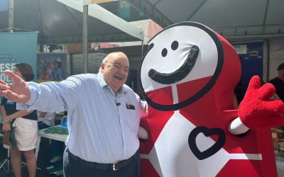 Amigos do HC participam da Feira do Terceiro Setor em celebração aos 333 anos de Curitiba